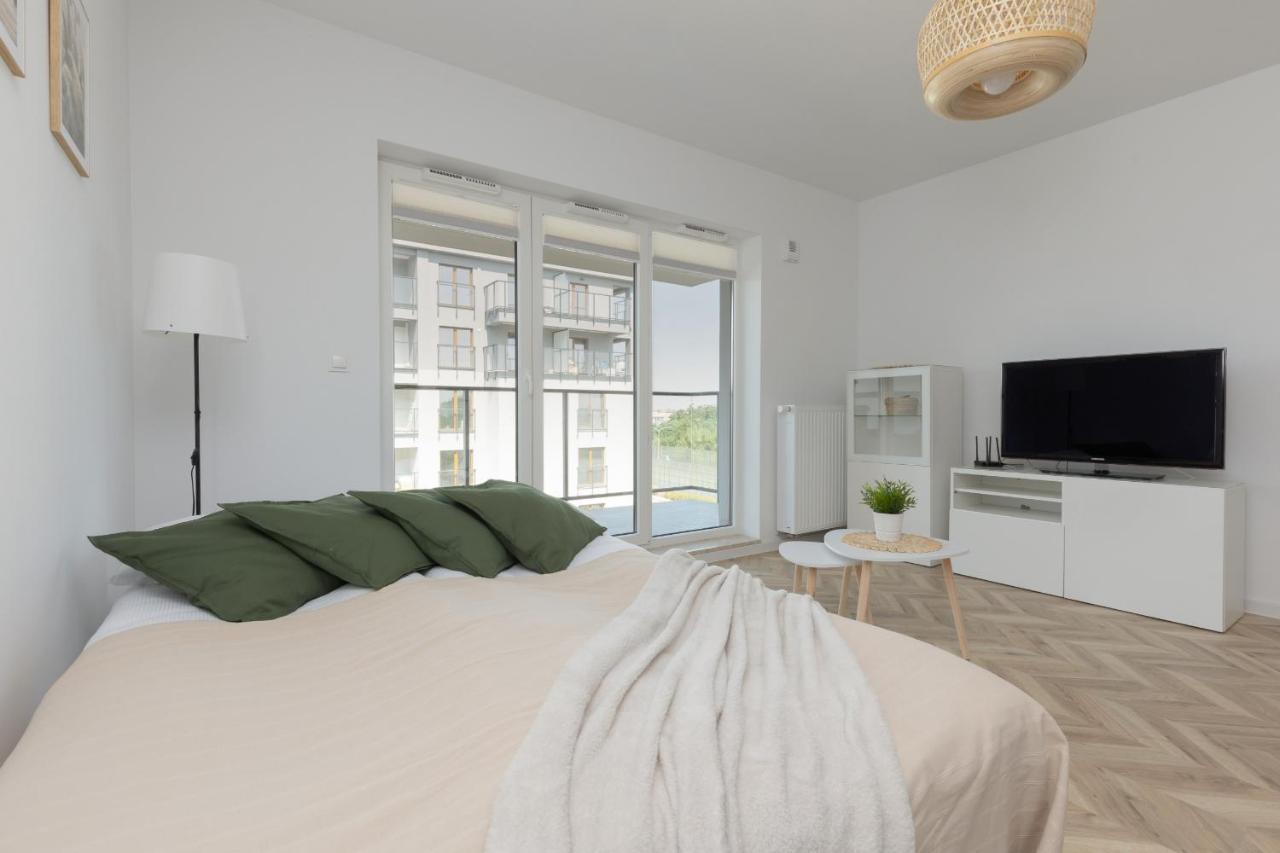 Ursus Sunny Studio For 4 Guests With Parking & Balcony By Noclegi Renters Warszawa Eksteriør bilde