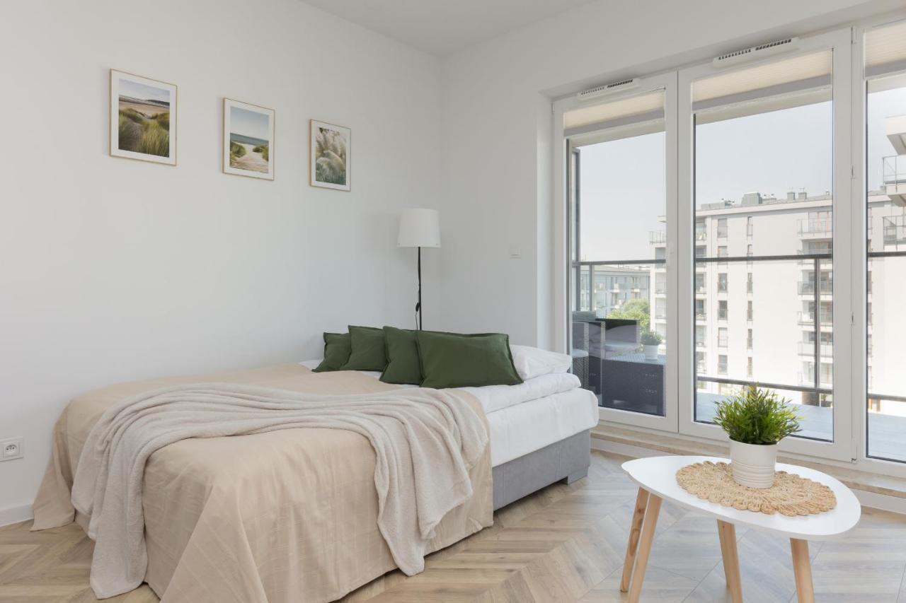 Ursus Sunny Studio For 4 Guests With Parking & Balcony By Noclegi Renters Warszawa Eksteriør bilde