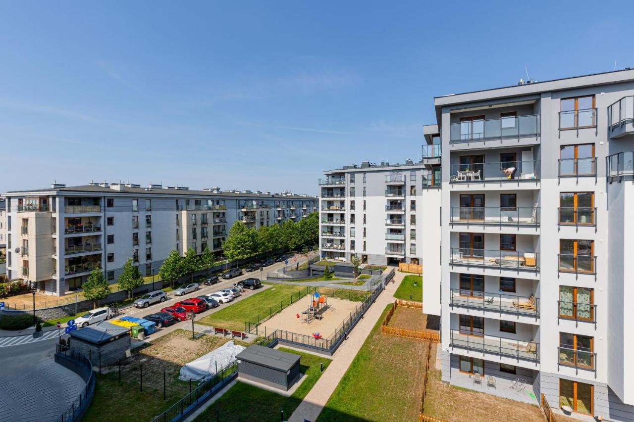 Ursus Sunny Studio For 4 Guests With Parking & Balcony By Noclegi Renters Warszawa Eksteriør bilde